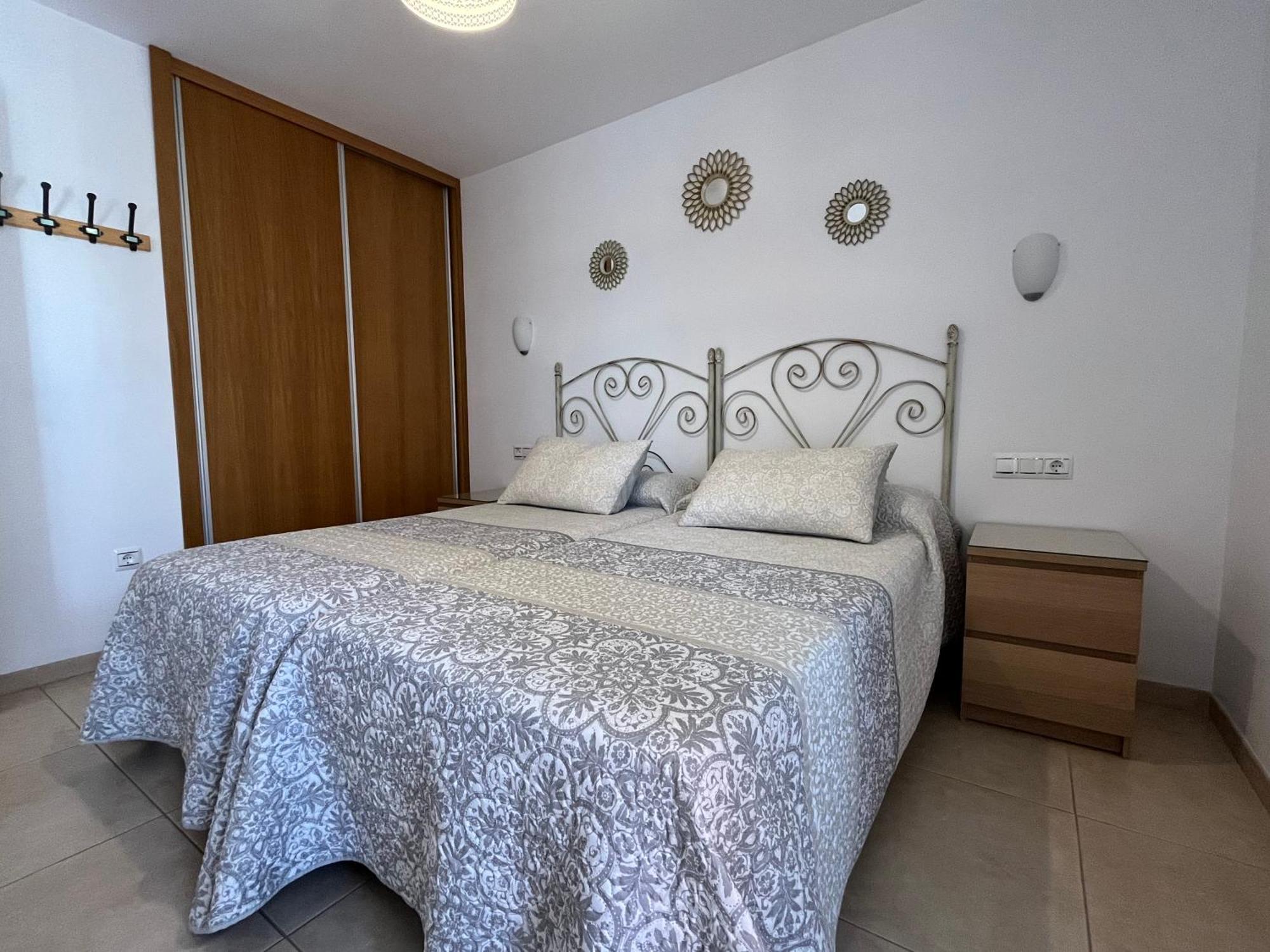 Amaner Capri Torre Del Mar Exterior foto