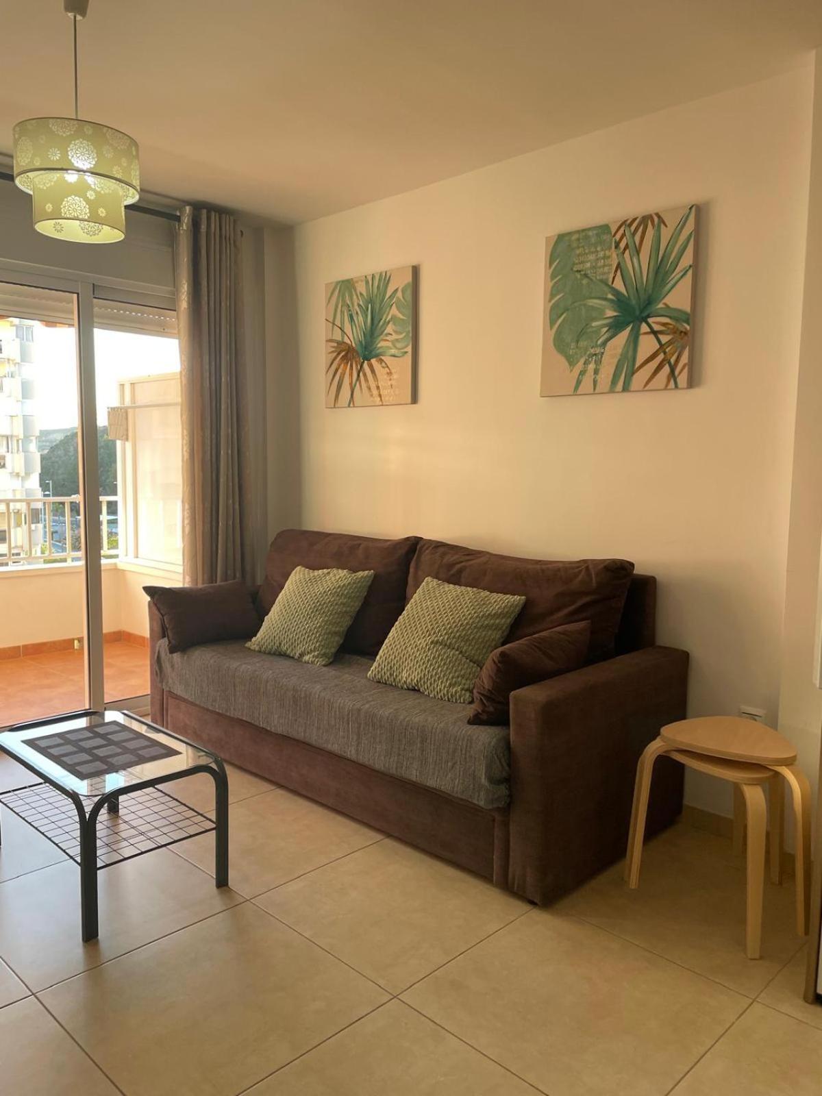 Amaner Capri Torre Del Mar Exterior foto